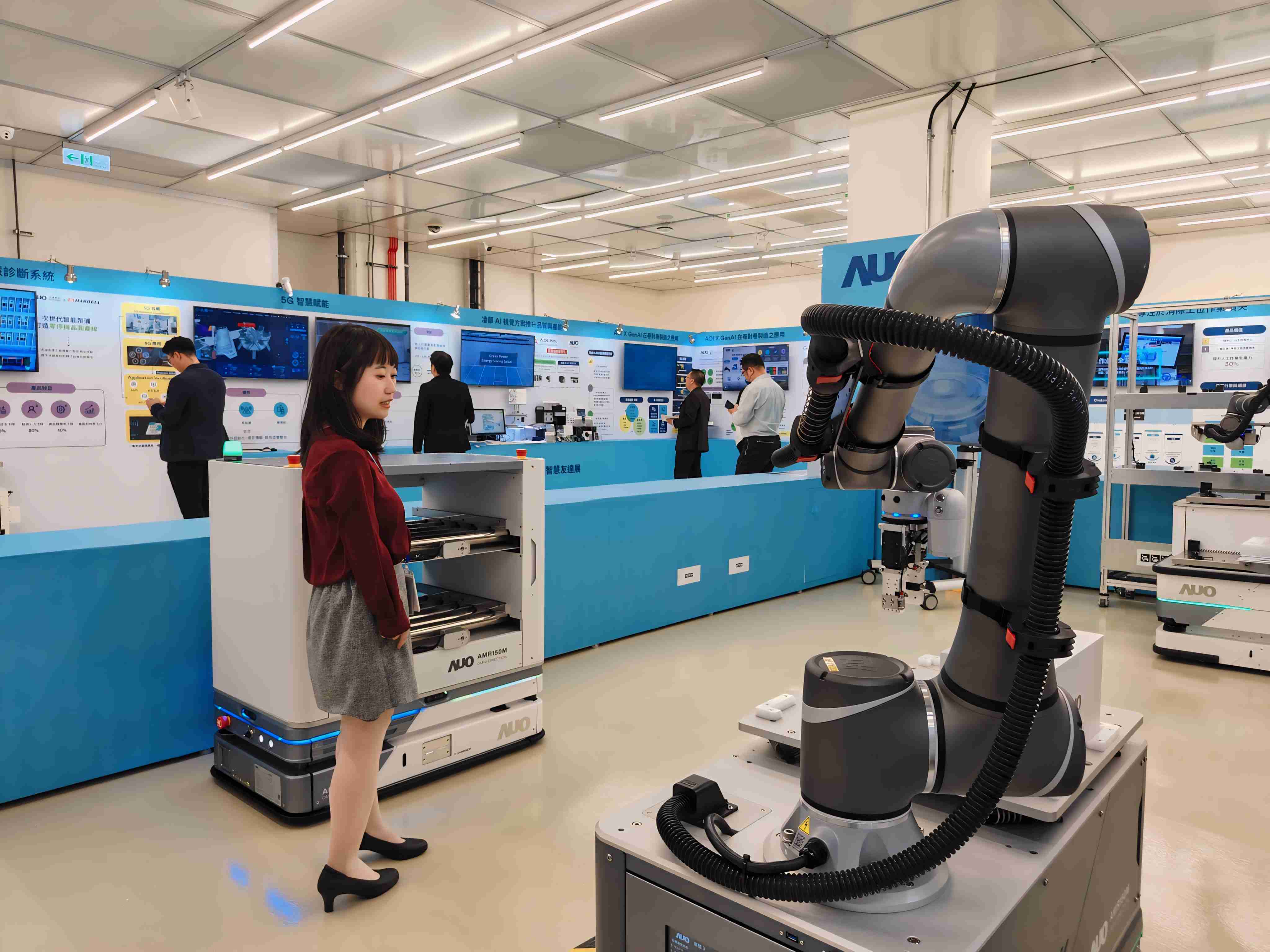 2024智能Wepay展邀集生态圈伙伴共同参展，，，，从数字应用、、、、净零减碳到能源发展，，，，创造全方位永续商机，，，，携手生态圈伙伴迈向永续未来