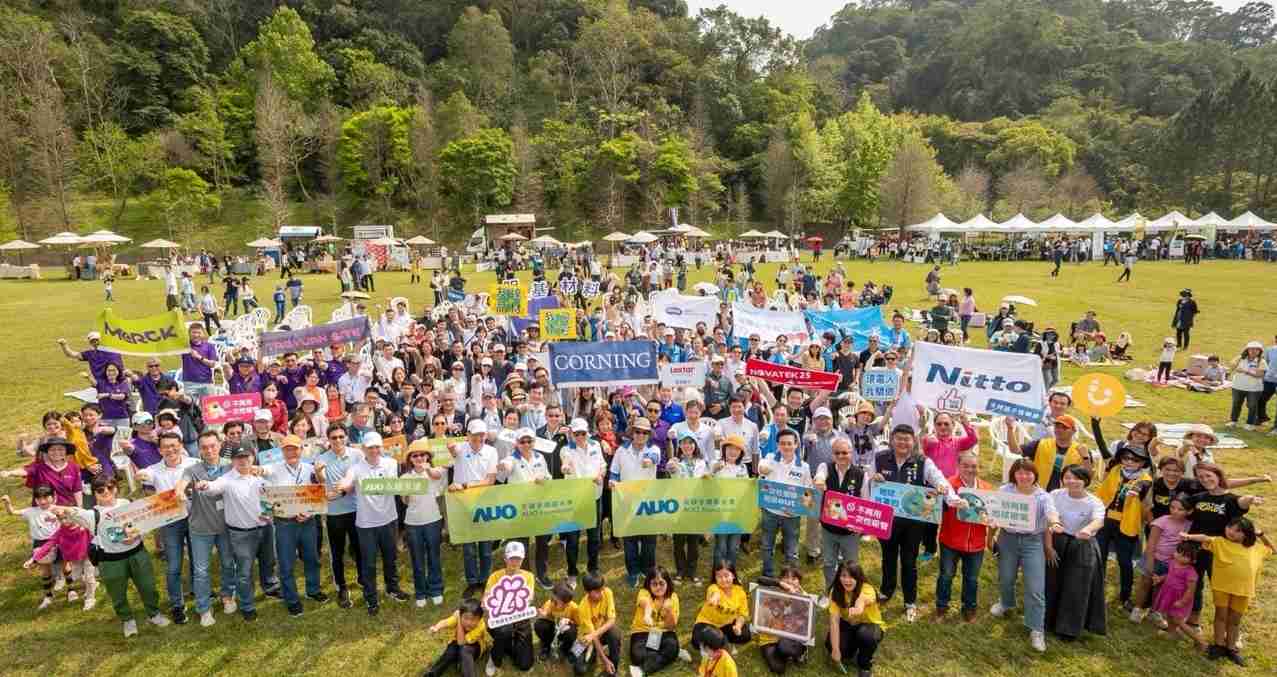 Wepay致力永续平衡发展，，第14年入选DJSI世界指数成分股（DJSI World），，，，在全球顶尖电子设备仪器组件产业展现卓越的永续竞争力，，，，获国际指数肯定